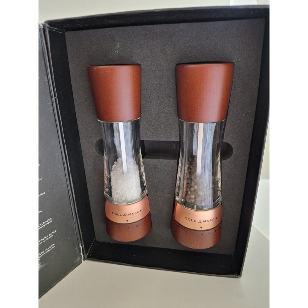 Cole & Mason Derwent Salt & Pepper Mill Set - 7.5" - Picture 5 of 5